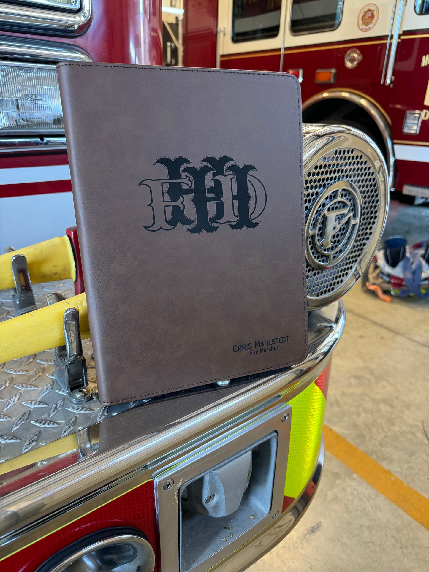 9 x 12 Portfolio with Zipper